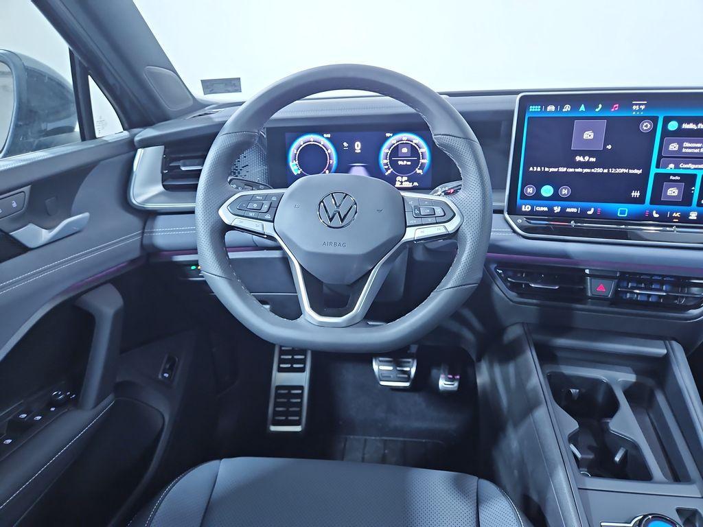 new 2025 Volkswagen Tiguan car, priced at $37,395