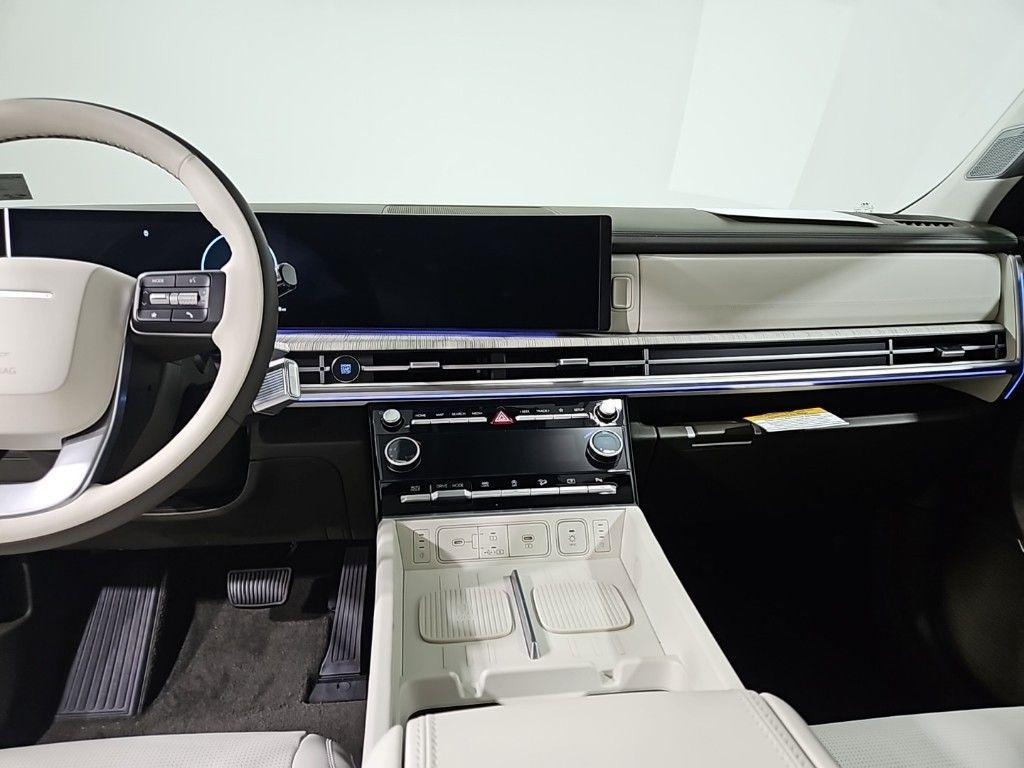 new 2025 Hyundai Santa Fe car, priced at $46,769
