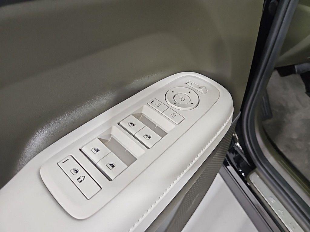 new 2025 Hyundai Santa Fe car, priced at $46,769