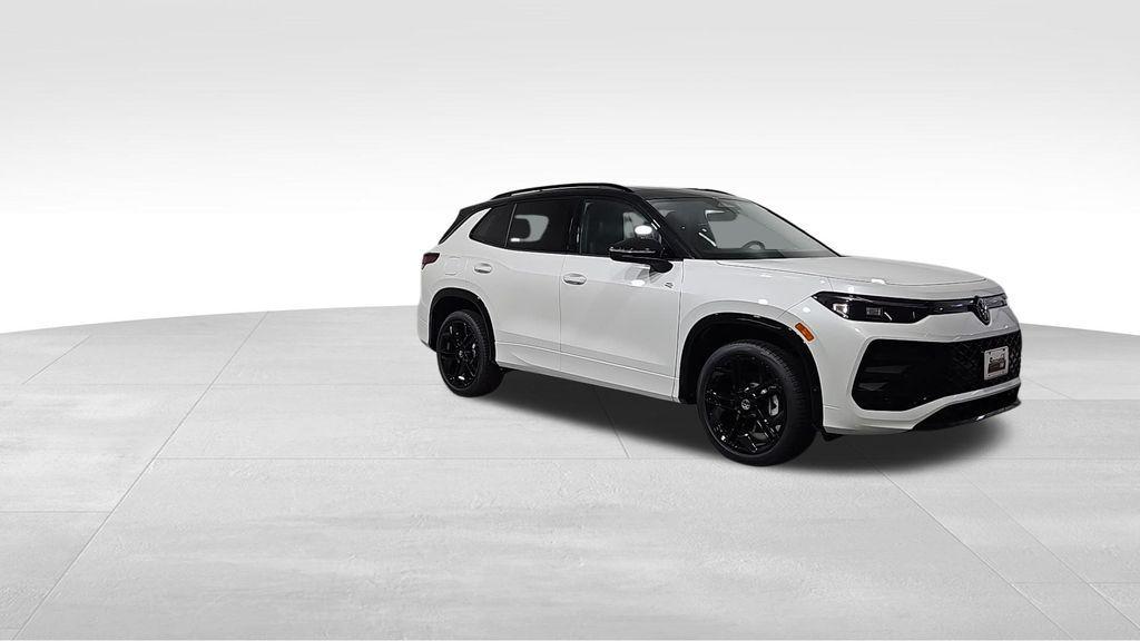 new 2025 Volkswagen Tiguan car, priced at $40,336