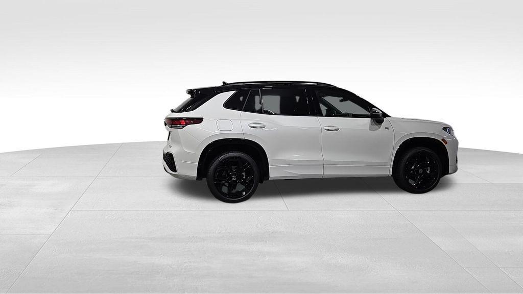 new 2025 Volkswagen Tiguan car, priced at $40,336