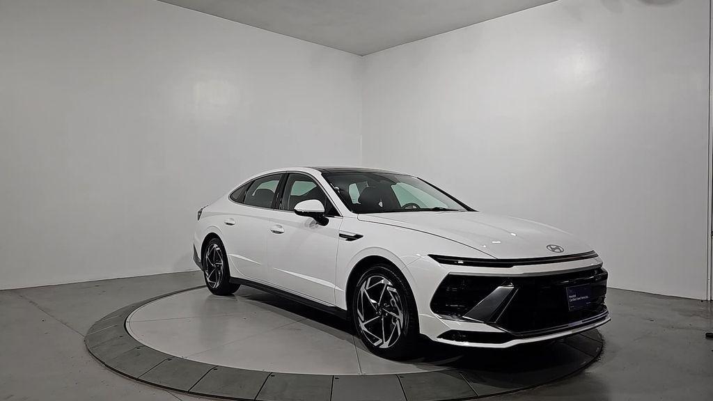 used 2024 Hyundai Sonata car, priced at $27,995