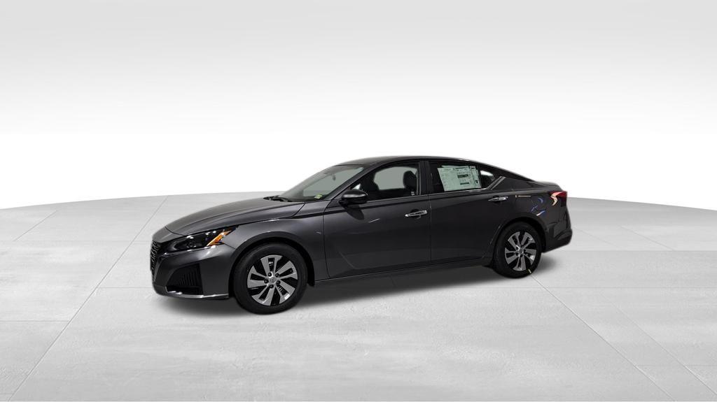 new 2025 Nissan Altima car, priced at $25,995