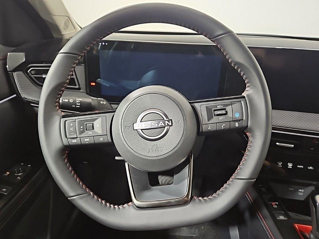 new 2025 Nissan Kicks car, priced at $28,920