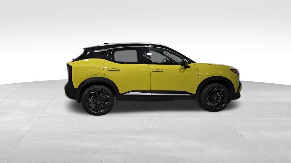 new 2025 Nissan Kicks car, priced at $28,920