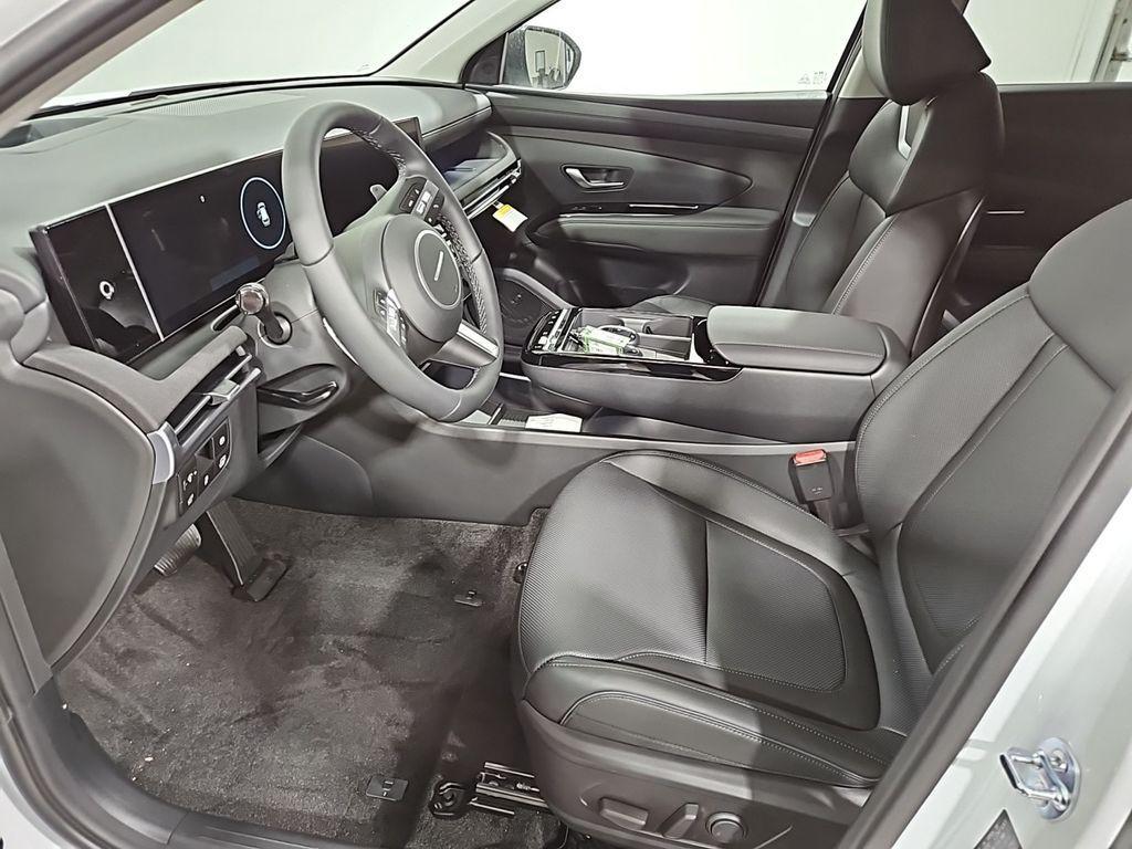 new 2025 Hyundai TUCSON Hybrid car, priced at $41,854