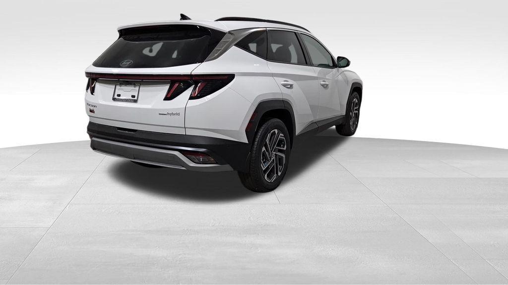 new 2025 Hyundai TUCSON Hybrid car, priced at $41,854