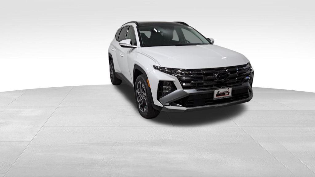 new 2025 Hyundai TUCSON Hybrid car, priced at $41,854