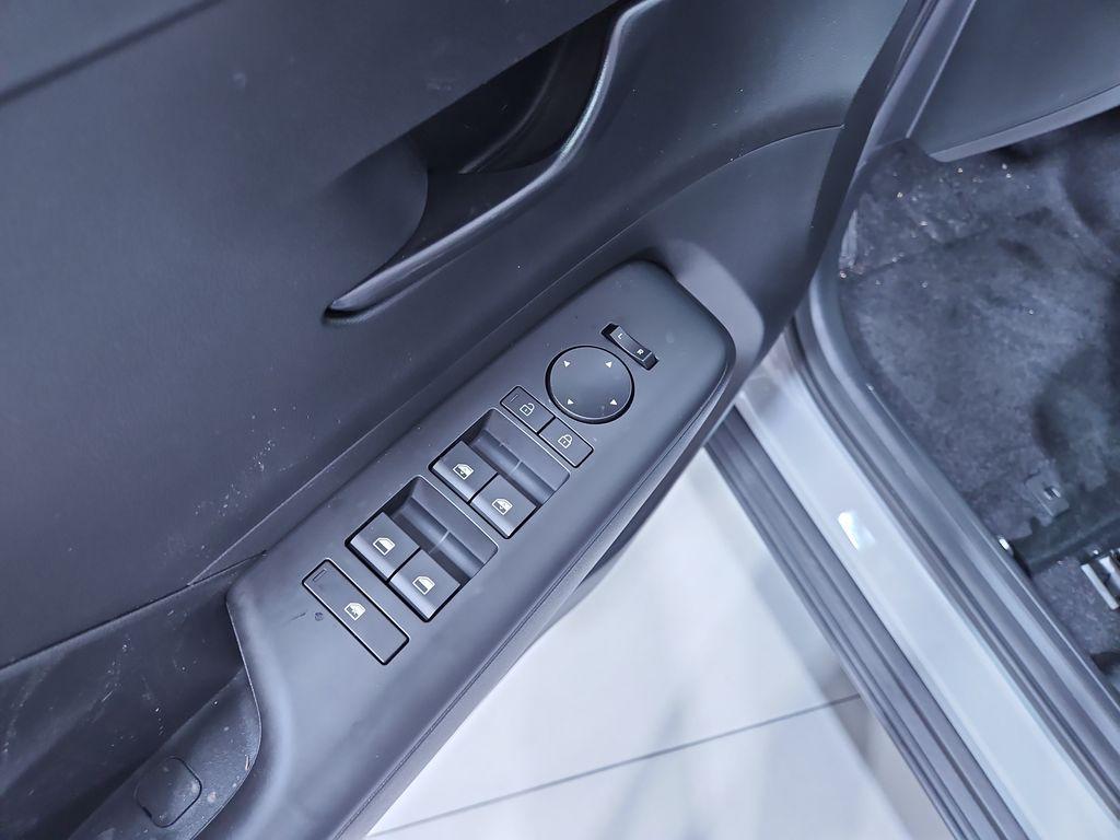 new 2025 Hyundai Kona car, priced at $29,512