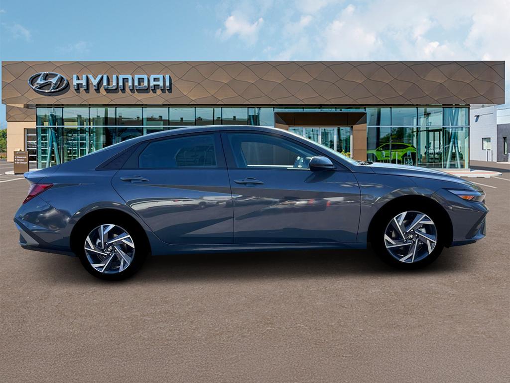 new 2025 Hyundai Elantra car, priced at $22,015