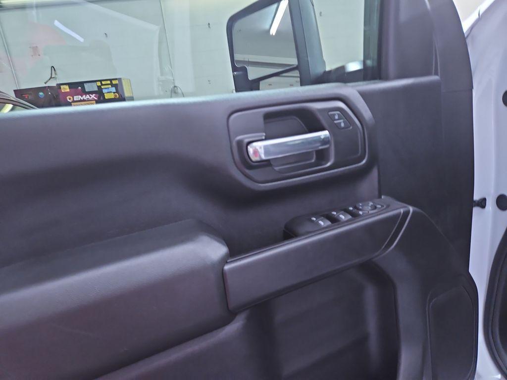 used 2024 Chevrolet Silverado 2500 car, priced at $55,809