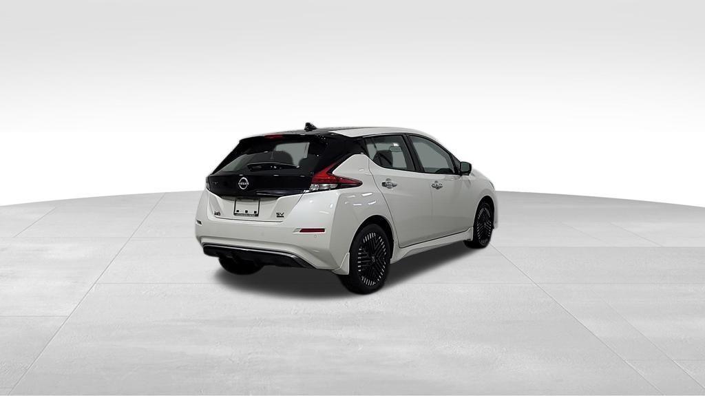 new 2024 Nissan Leaf car, priced at $27,420
