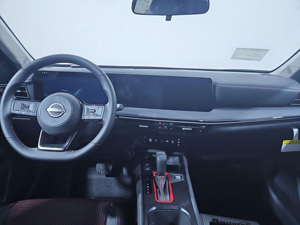 new 2025 Nissan Kicks car, priced at $29,660