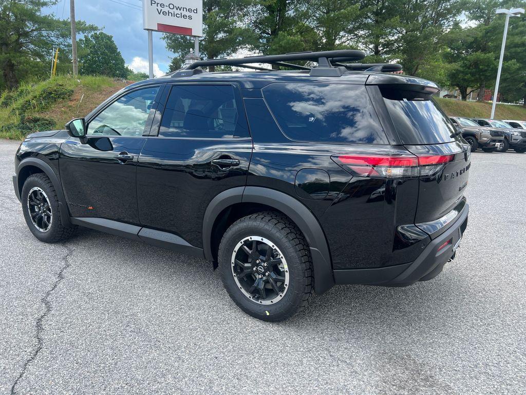 new 2025 Nissan Pathfinder car, priced at $42,688