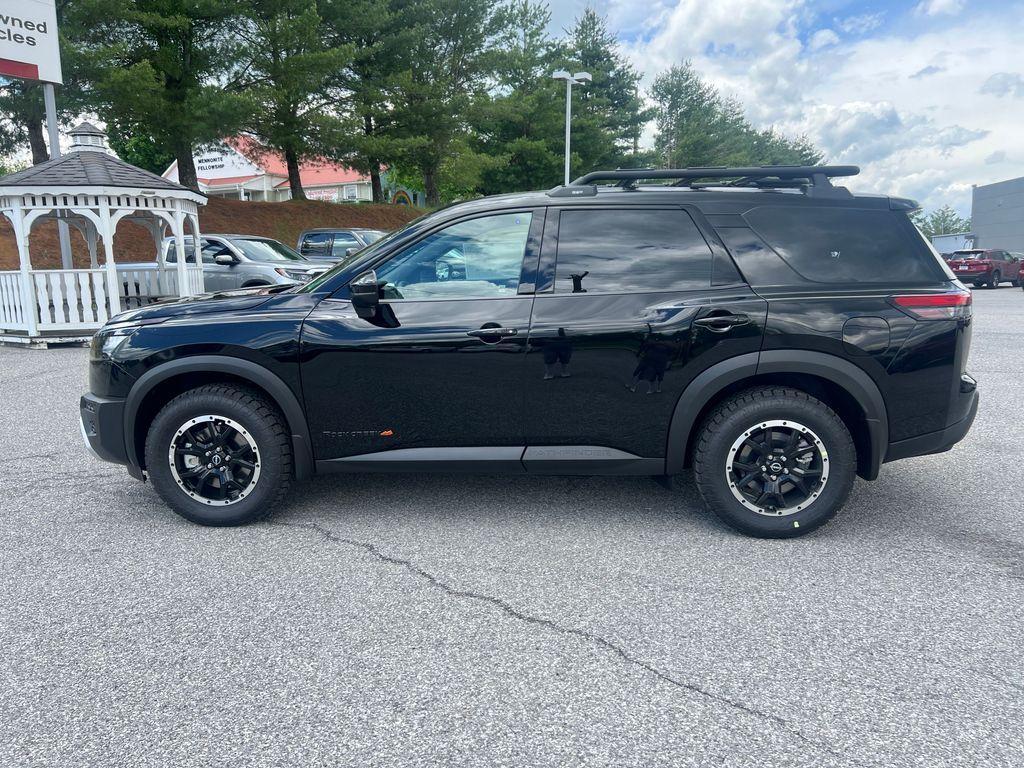 new 2025 Nissan Pathfinder car, priced at $42,688