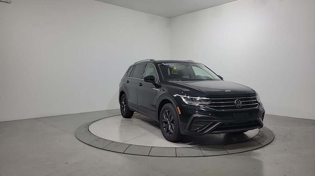 new 2024 Volkswagen Tiguan car, priced at $33,981