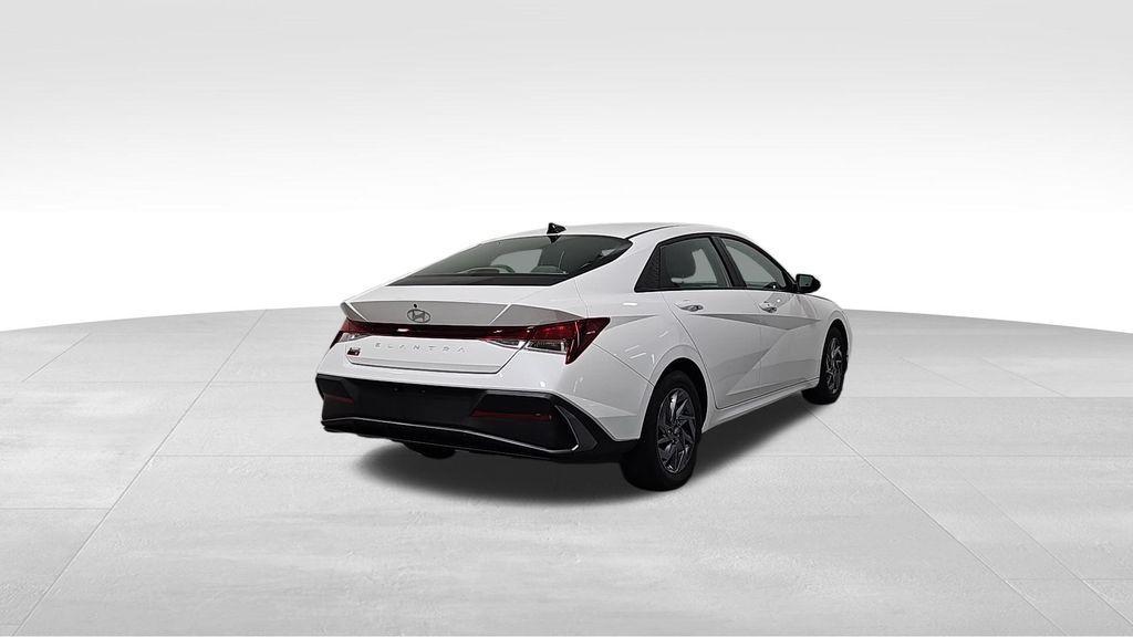 used 2024 Hyundai Elantra car, priced at $20,586