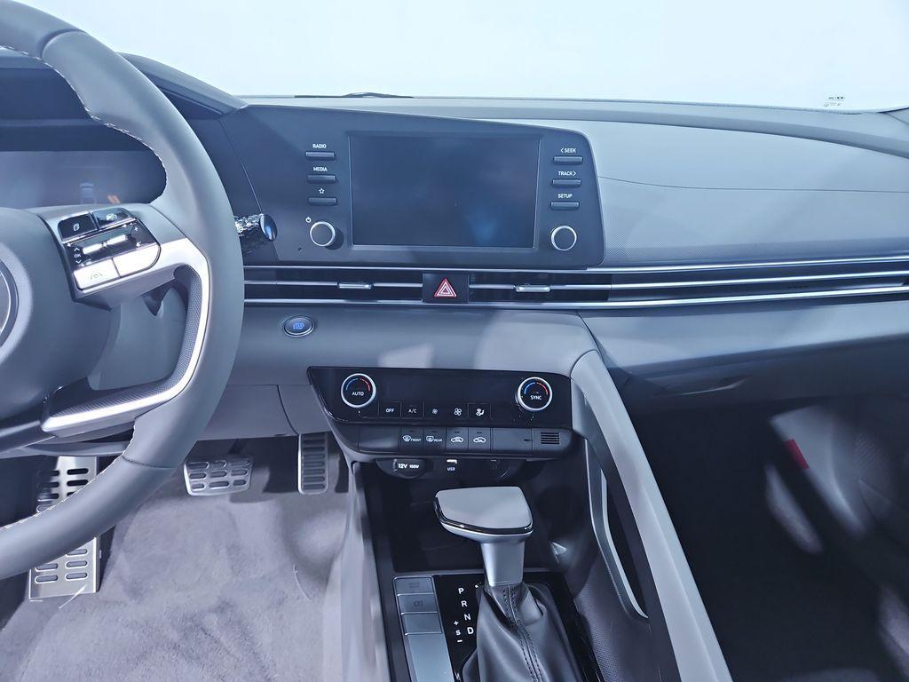 new 2025 Hyundai Elantra car, priced at $22,986