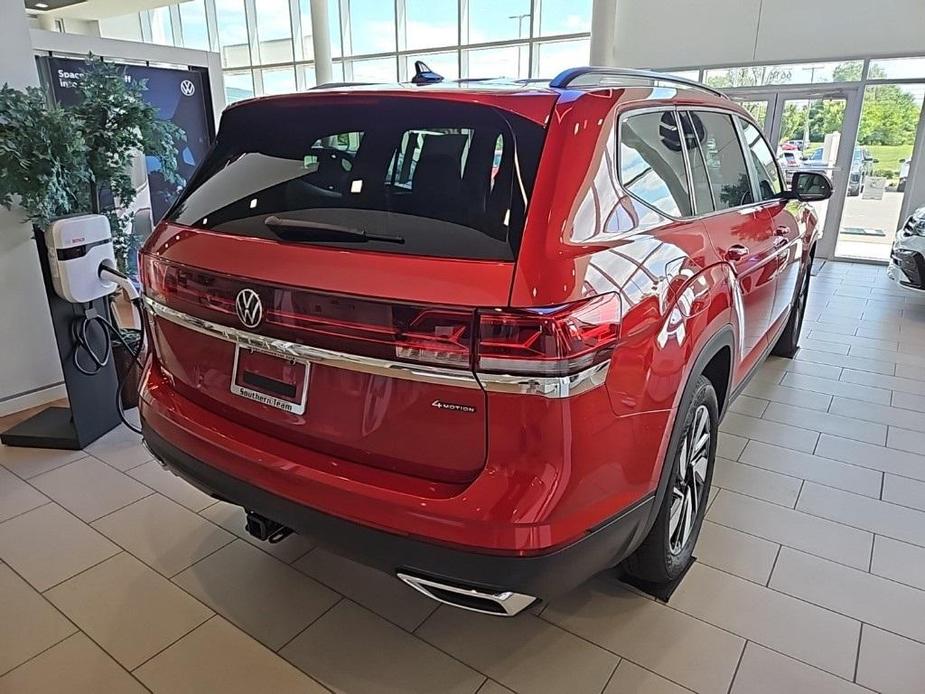 new 2024 Volkswagen Atlas car, priced at $41,500