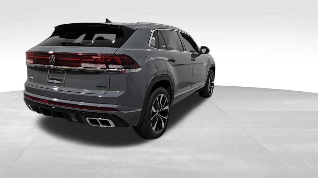 new 2024 Volkswagen Atlas Cross Sport car, priced at $48,920