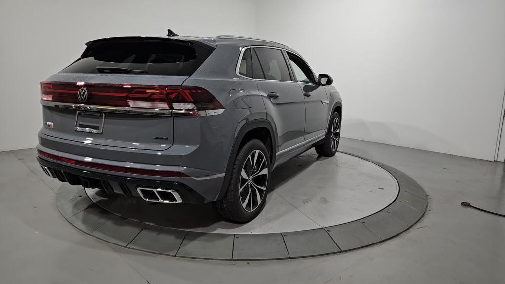 new 2024 Volkswagen Atlas Cross Sport car, priced at $51,806