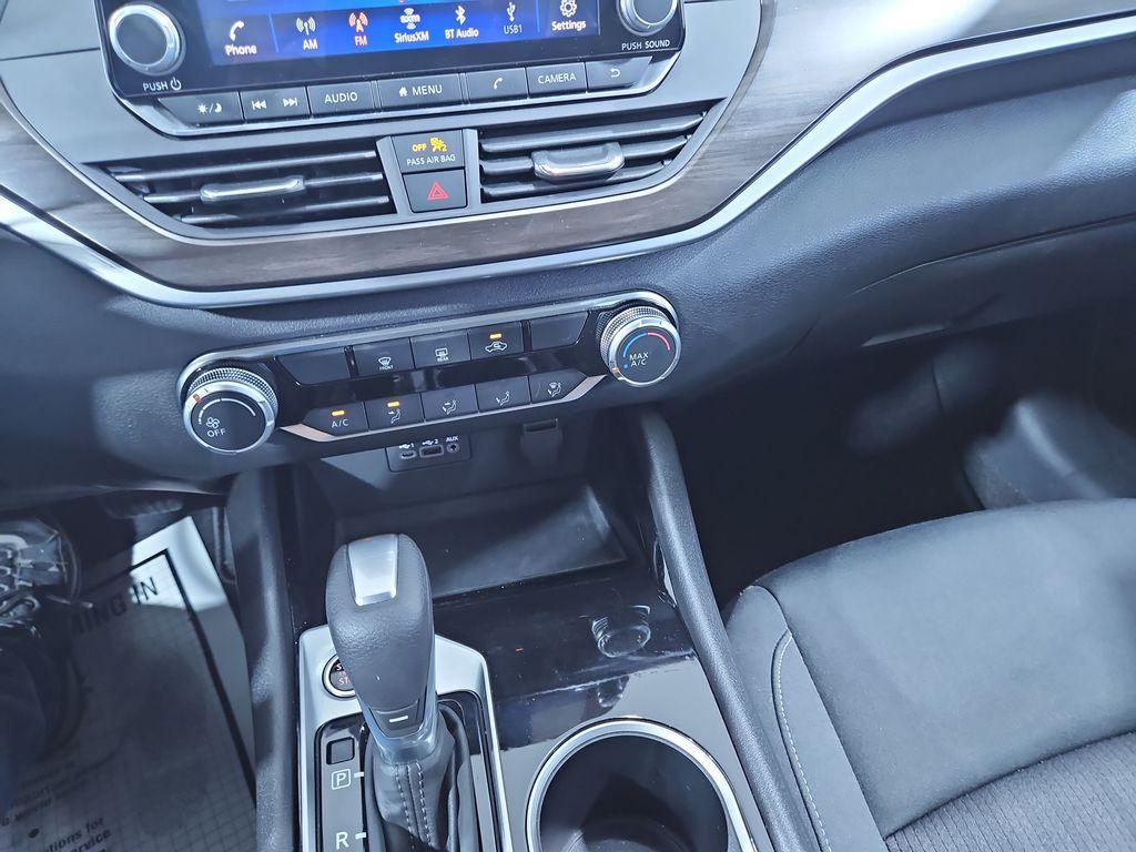 used 2024 Nissan Altima car, priced at $24,164