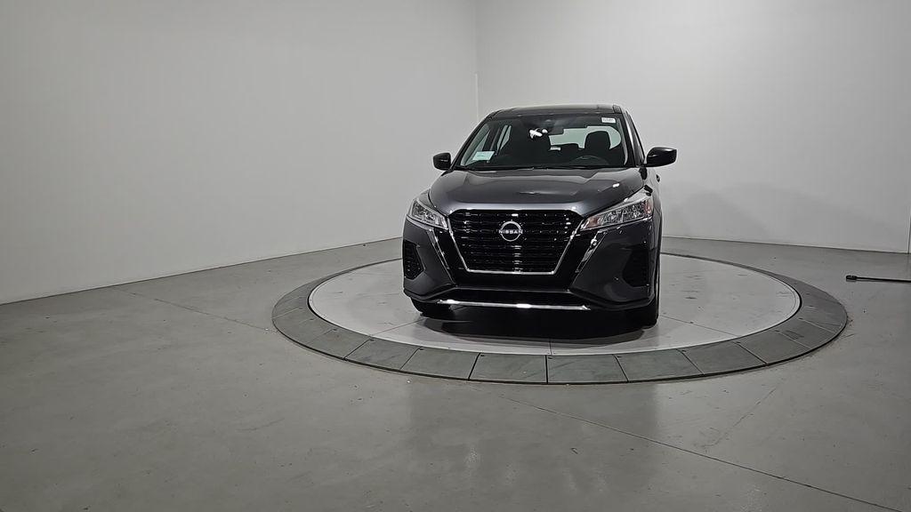 new 2025 Nissan Kicks Play car, priced at $22,757