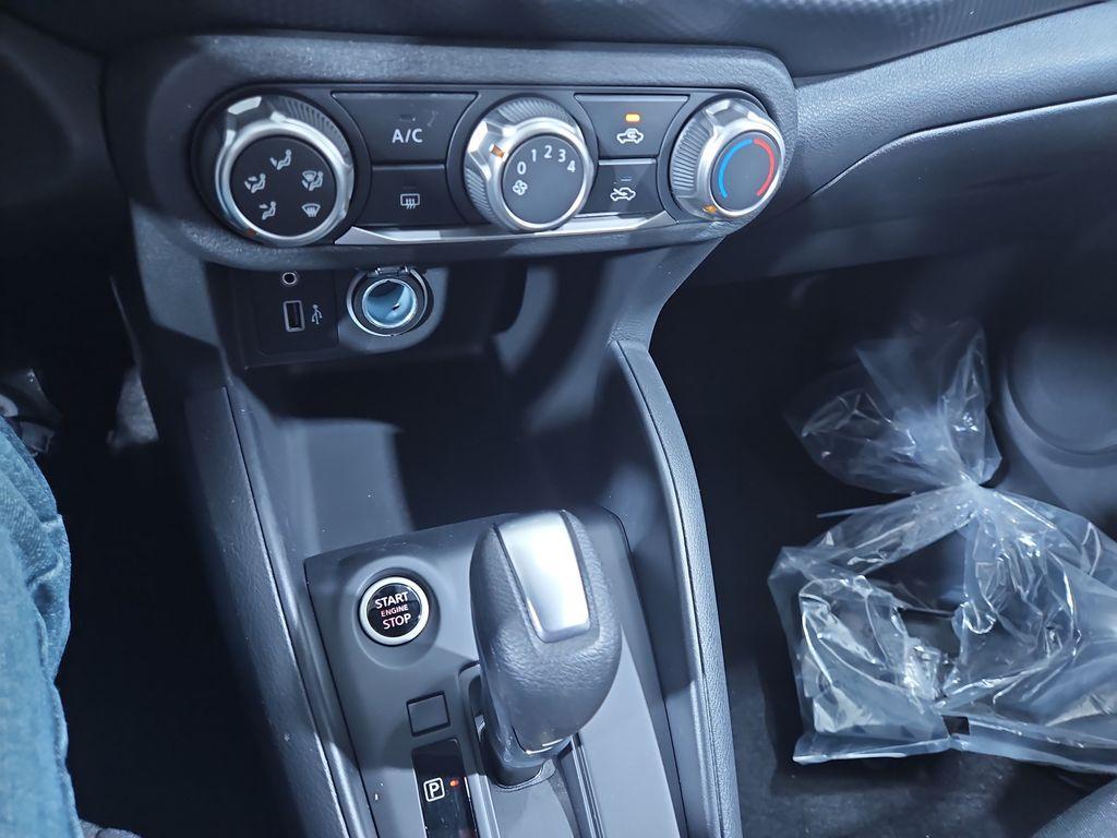new 2025 Nissan Kicks Play car, priced at $22,757