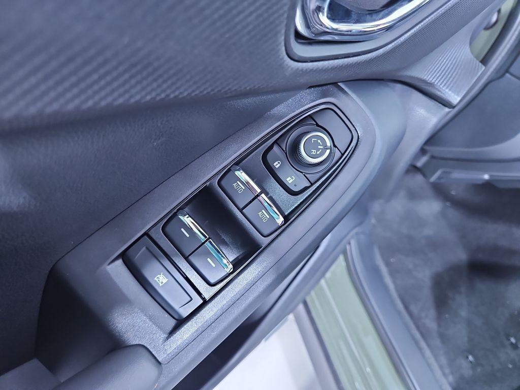 new 2025 Subaru Crosstrek car, priced at $34,802