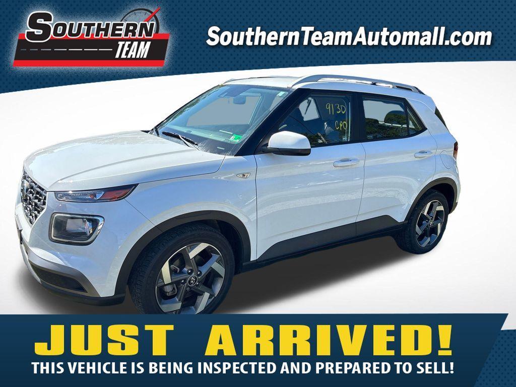 used 2021 Hyundai Venue car, priced at $17,226
