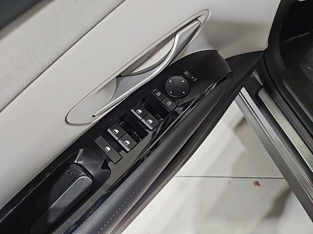 new 2025 Hyundai Tucson car, priced at $38,643
