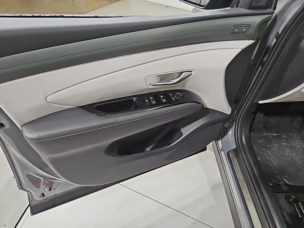 new 2025 Hyundai Tucson car, priced at $38,643
