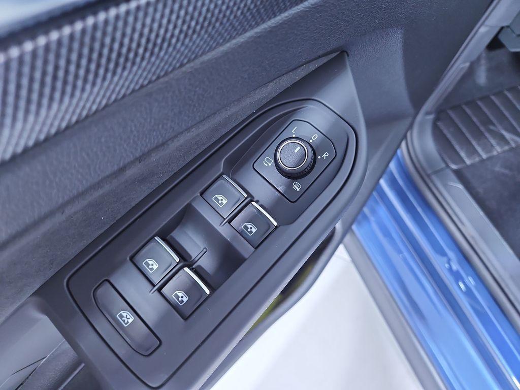 new 2025 Volkswagen Golf GTI car, priced at $32,987
