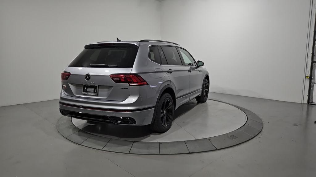 new 2024 Volkswagen Tiguan car, priced at $34,799