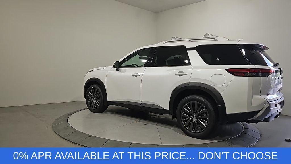 new 2025 Nissan Pathfinder car, priced at $46,324