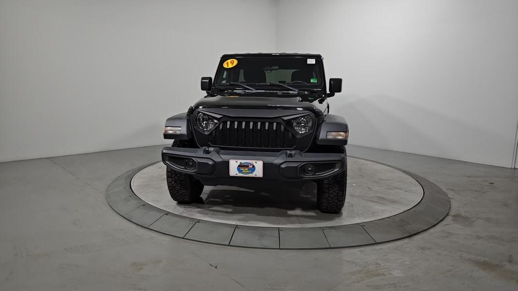 used 2019 Jeep Wrangler Unlimited car, priced at $25,490