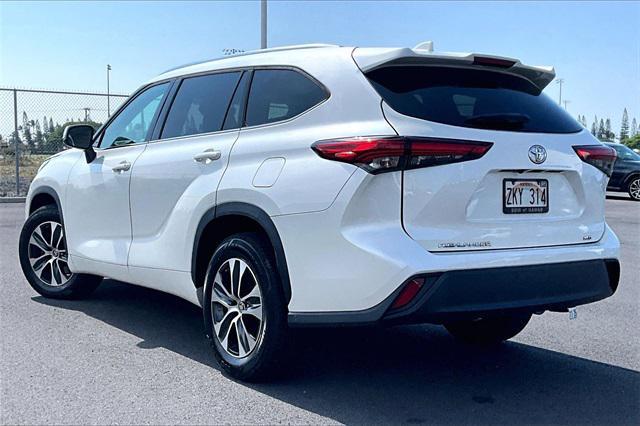 used 2021 Toyota Highlander car, priced at $32,249