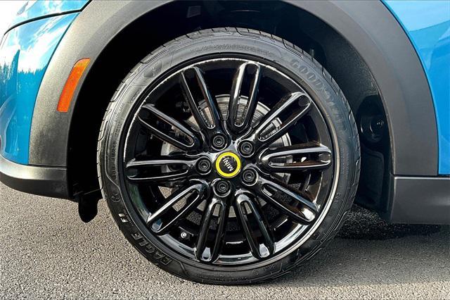 used 2024 MINI Hardtop car, priced at $24,249