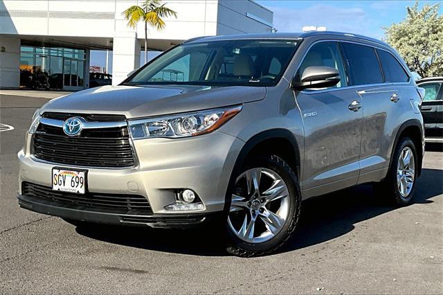 used 2014 Toyota Highlander Hybrid car, priced at $25,795