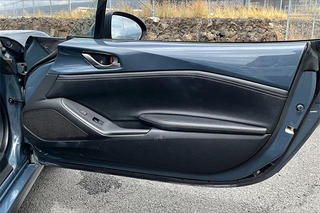 used 2021 Mazda MX-5 Miata RF car, priced at $27,795