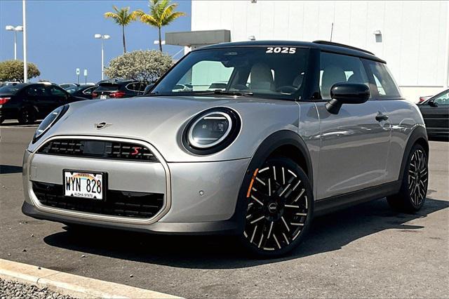 used 2025 MINI Hardtop car, priced at $34,795