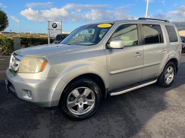 used 2011 Honda Pilot car, priced at $8,000