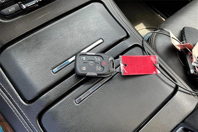 used 2019 GMC Yukon XL car, priced at $42,795