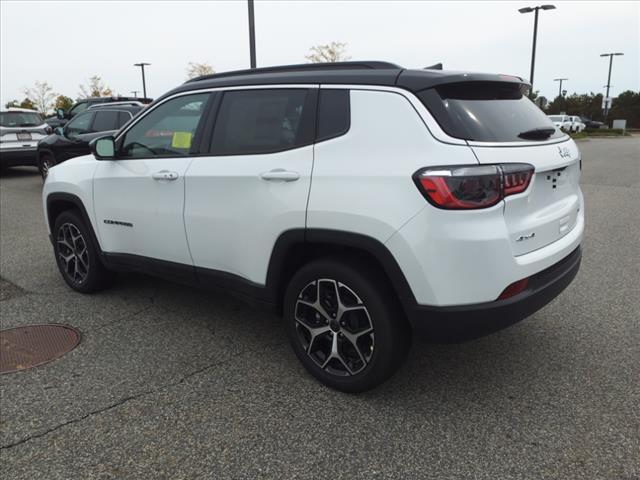 new 2025 Jeep Compass car, priced at $31,002