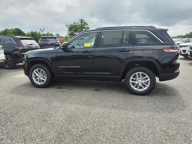 new 2024 Jeep Grand Cherokee car, priced at $35,423