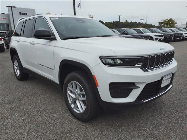 new 2024 Jeep Grand Cherokee car, priced at $33,674