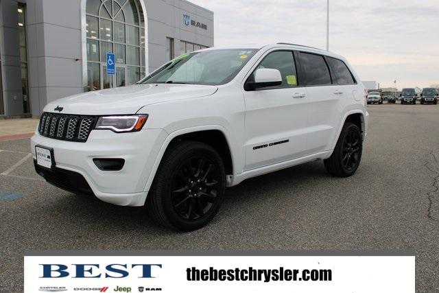 used 2020 Jeep Grand Cherokee car, priced at $27,289