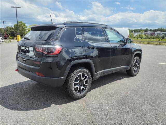 new 2024 Jeep Compass car, priced at $32,313