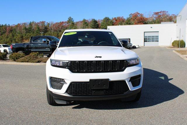 used 2023 Jeep Grand Cherokee car, priced at $36,989