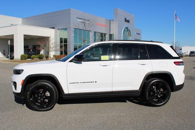 used 2023 Jeep Grand Cherokee car, priced at $36,989